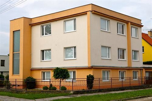 Villa Paris Piest'any Eksteriør bilde